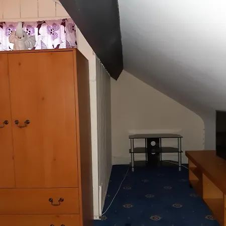 Phoenix Nights 民宿