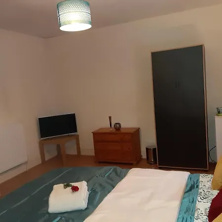 Phoenix Nights 巴罗弗内斯