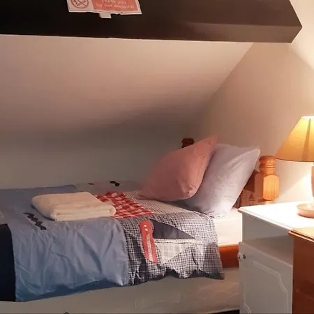 Phoenix Nights 民宿