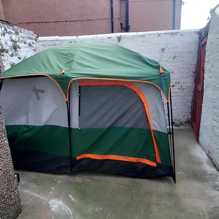 Homestay Phoenix Nights Barrow-in-Furness