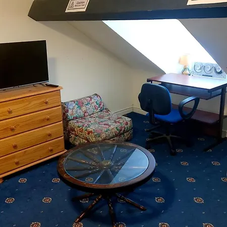 Phoenix Nights Accommodatie bij particulieren *