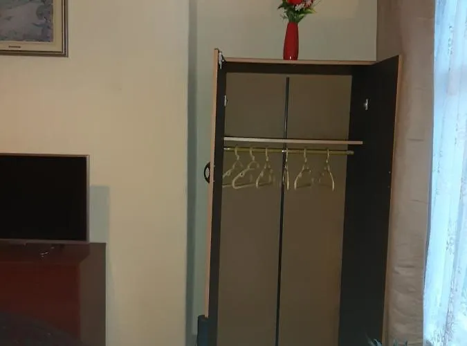 Phoenix Nights Homestay