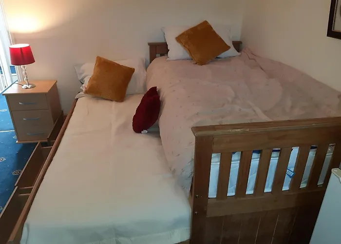 Phoenix Nights Homestay *