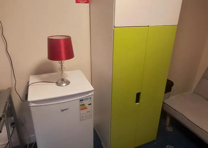 Phoenix Nights Homestay