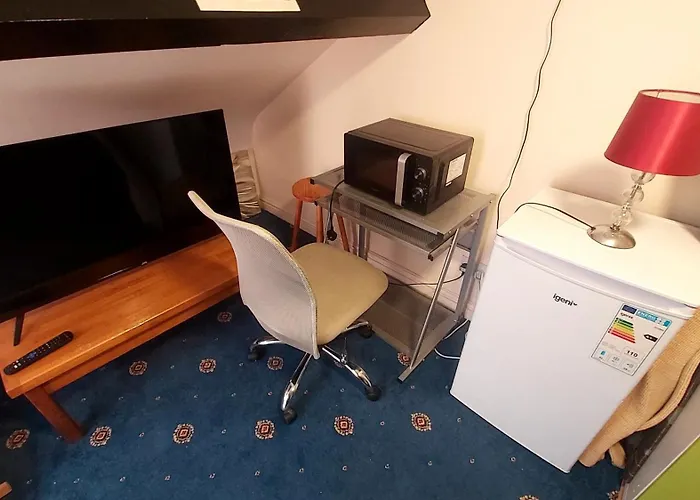 Phoenix Nights Homestay Barrow-in-Furness