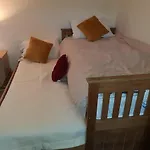 Phoenix Nights Homestay *